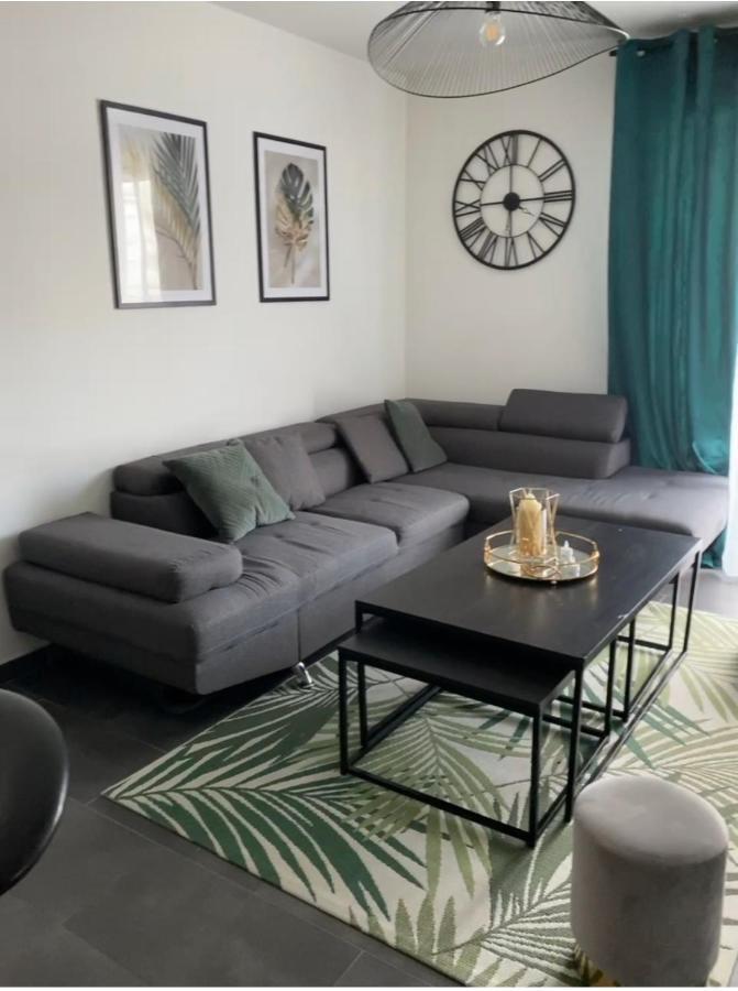 Appartement Vert Corbeil-Essonnes Dış mekan fotoğraf